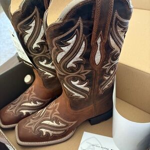 ARIAT ROUND UP BLISS WOMENS BOOTS